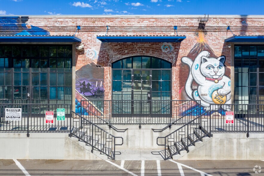 More Photos Of 308-312 S Alameda St, Los Angeles Office For Lease