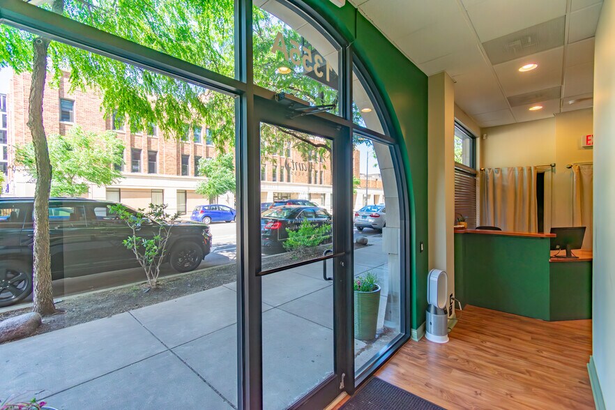 More Photos Of 1355 W Washington Blvd, Chicago Apartments For Sale