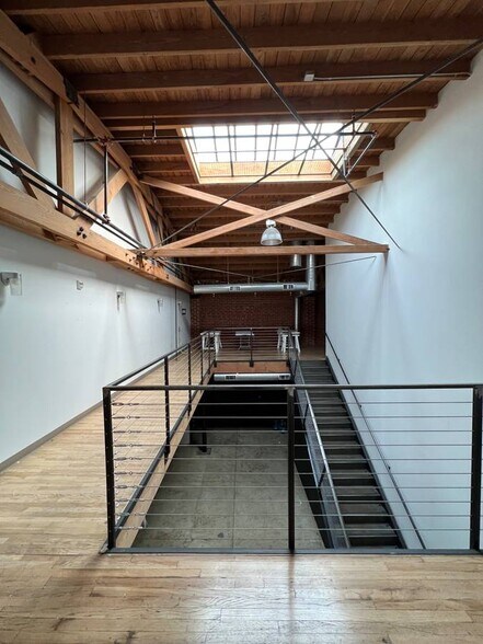 More Photos Of 1800 S Brand Blvd, Glendale Loft Creative Space For Lease