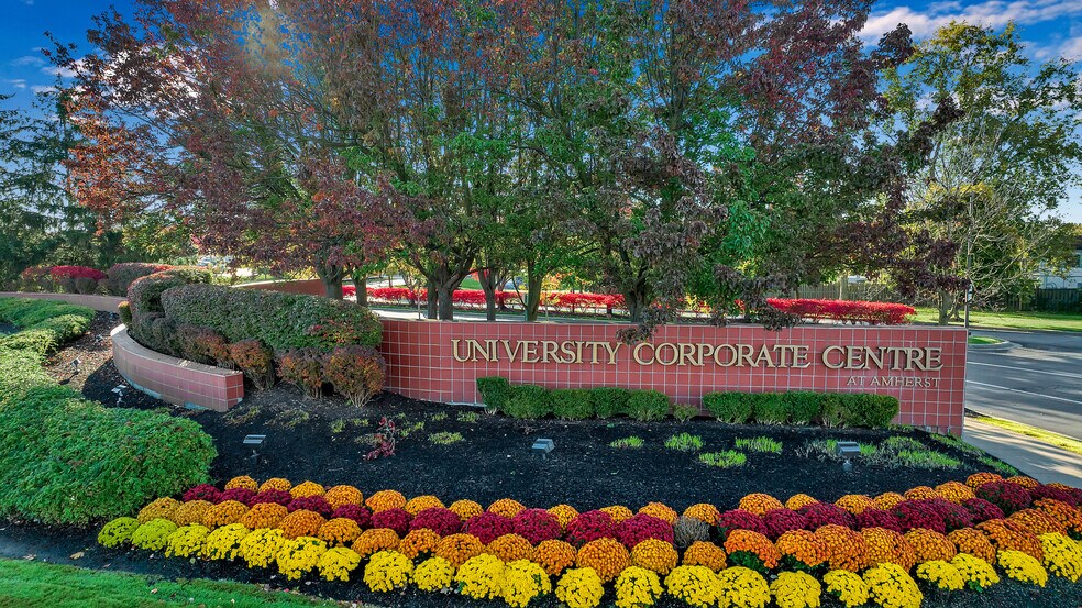More Photos Of 100 Corporate Pky, Amherst Unknown For Lease
