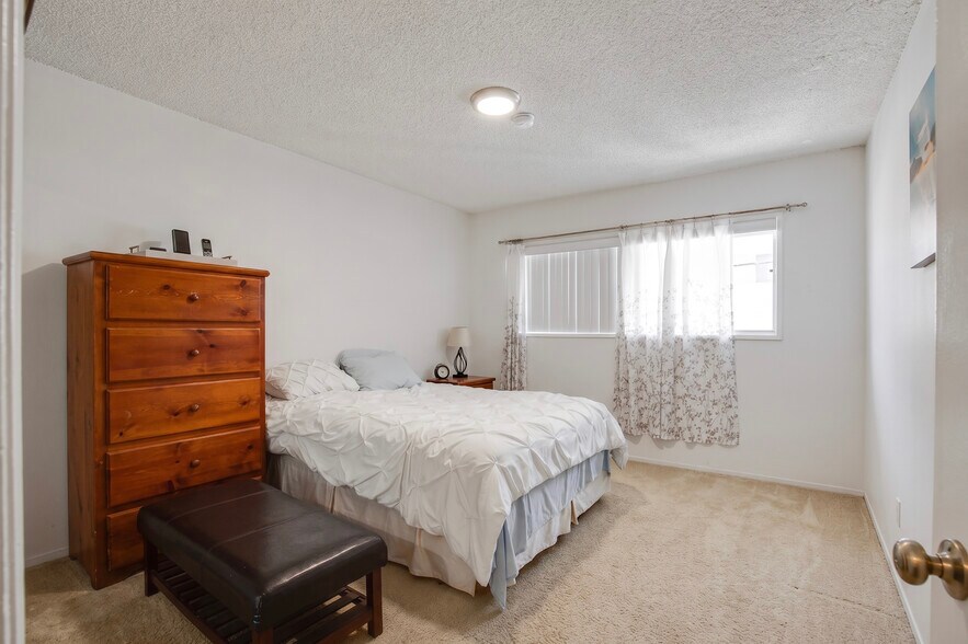 More Photos Of 3444 Emerald St, Torrance Apartments For Sale