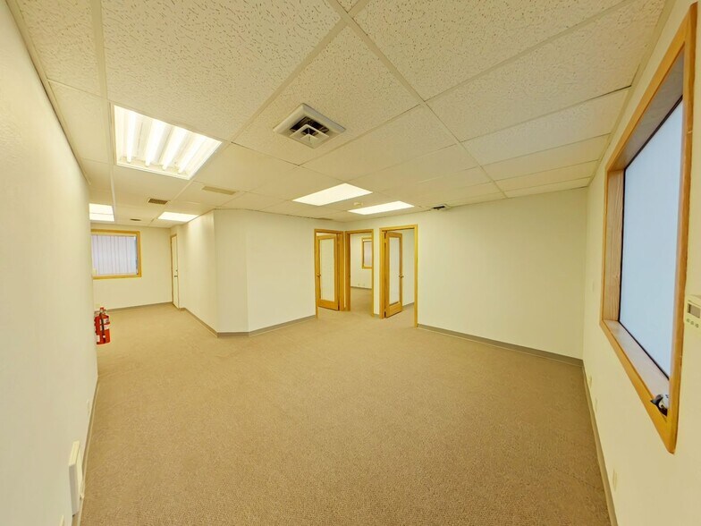 More Photos Of 1400 High St, Eugene Office For Lease