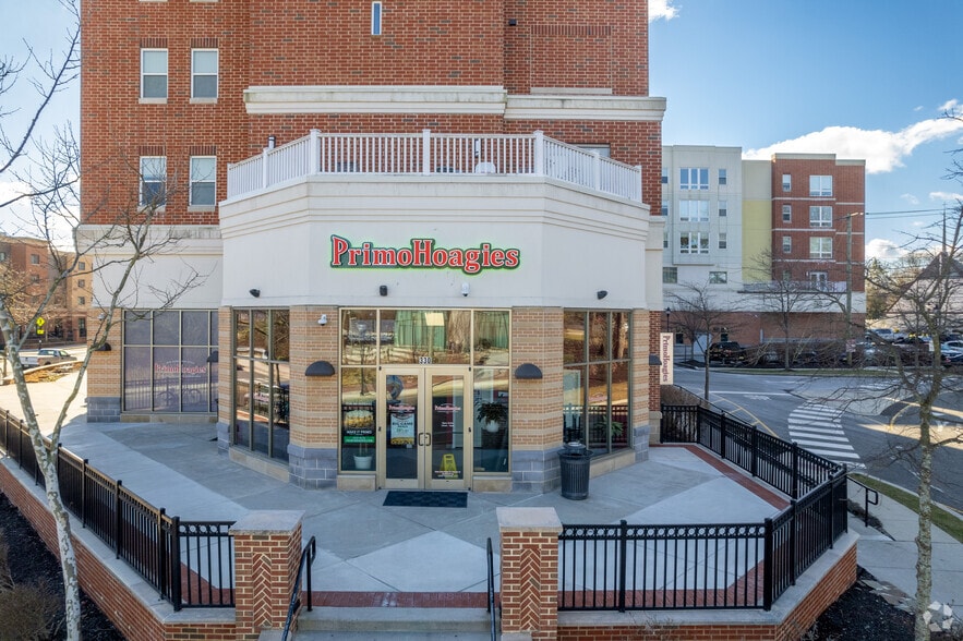 More Photos Of 300-330 Rowan Blvd, Glassboro Dormitory For Lease