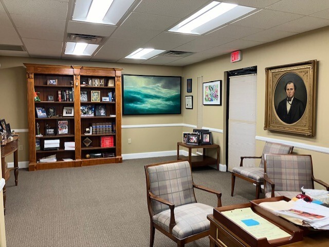 More Photos Of 3444 S Westshore Blvd, Tampa Office For Sale