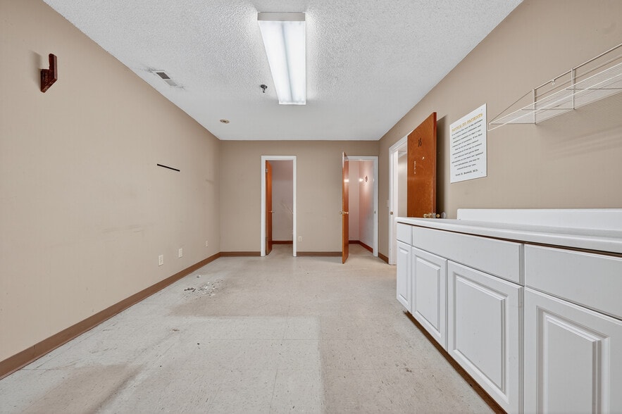 More Photos Of 1324-1325 Highway 195, Jasper Assisted Living For Sale