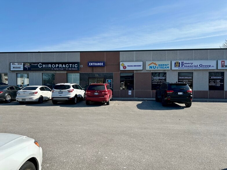 Primary Photo Of 215-235 Eugenie St, Windsor Office For Lease
