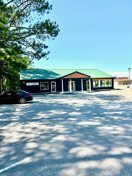 More Photos Of 1401 Montgomery Hwy, Birmingham Storefront Retail Office For Sale