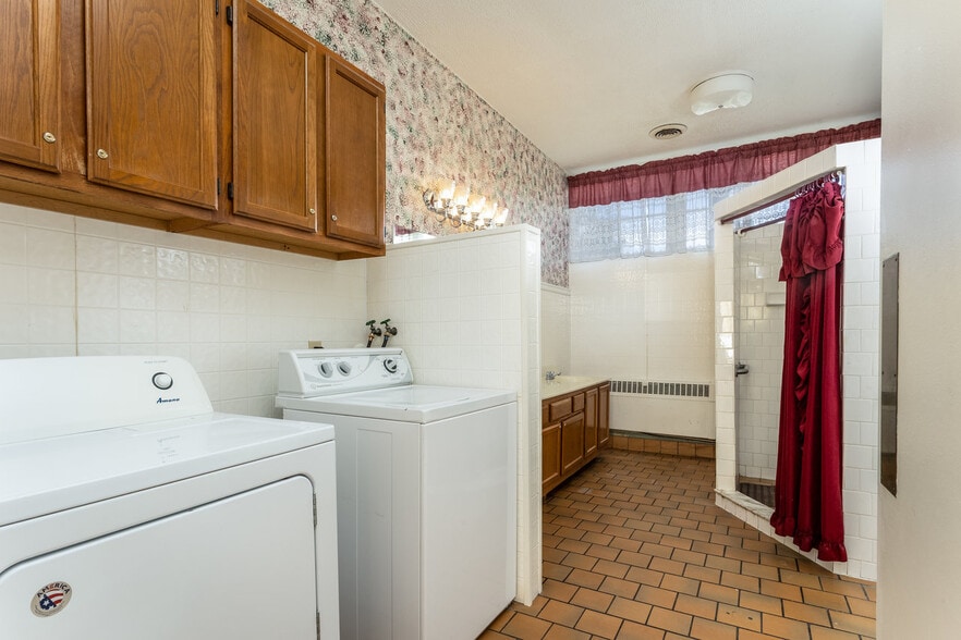 More Photos Of 8 Rainbow Ln, Waynesboro Assisted Living For Sale