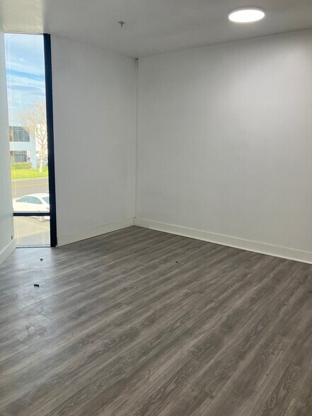 More Photos Of 10852 Forbes Ave, Garden Grove Industrial For Sale