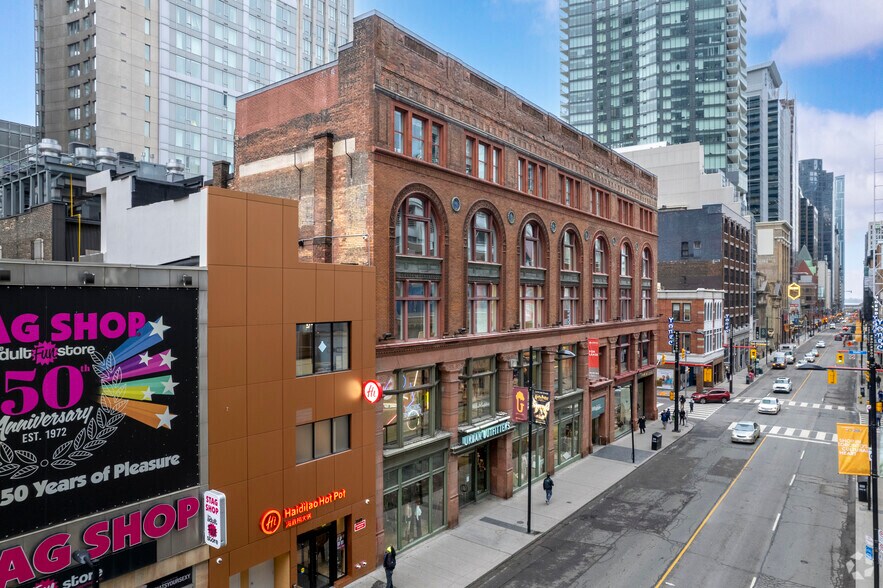 More Photos Of 225-229 Yonge St, Toronto Office For Lease