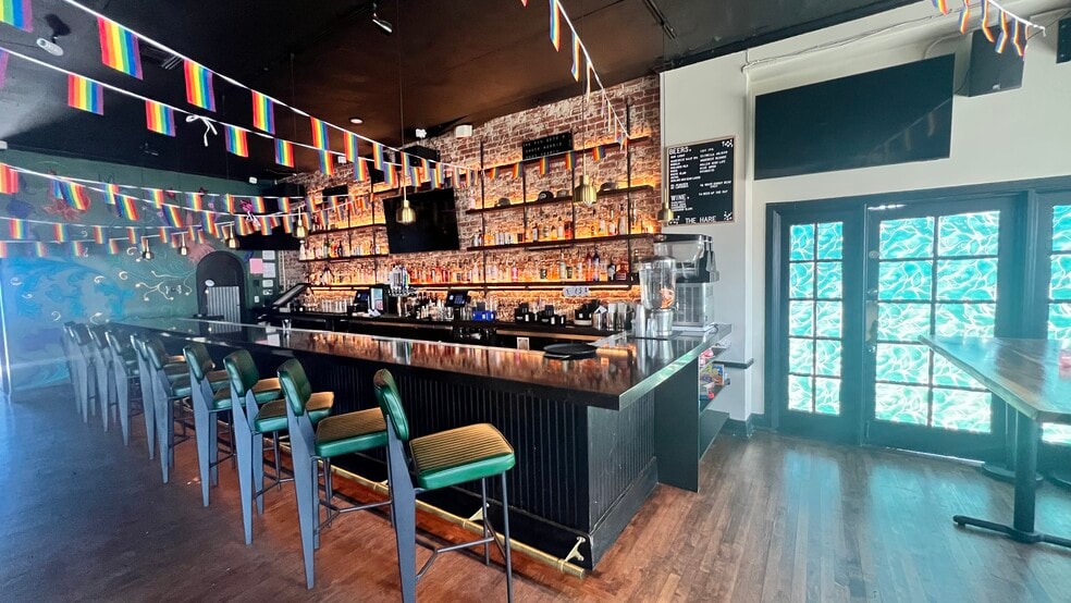 More Photos Of 1800 E Broadway, Long Beach Restaurant For Lease
