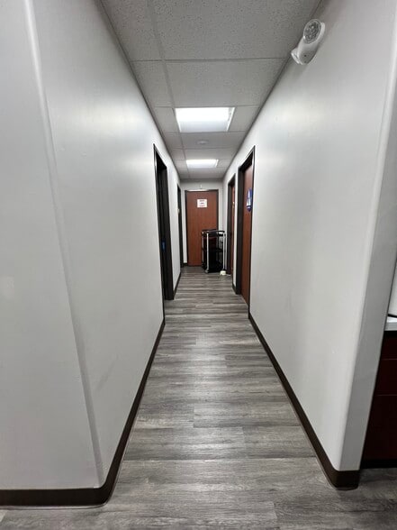 More Photos Of 4000 San Dimas St, Bakersfield General Retail For Sale