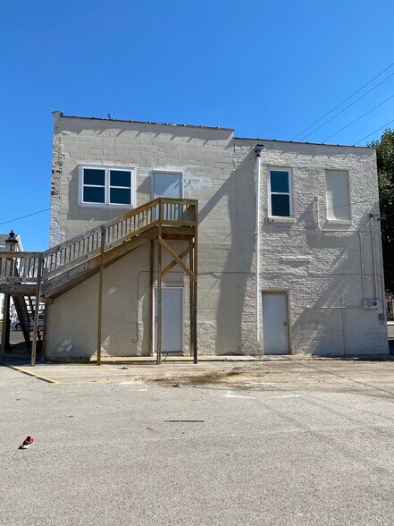 More Photos Of 208 S Lamine Ave, Sedalia Office Residential For Sale