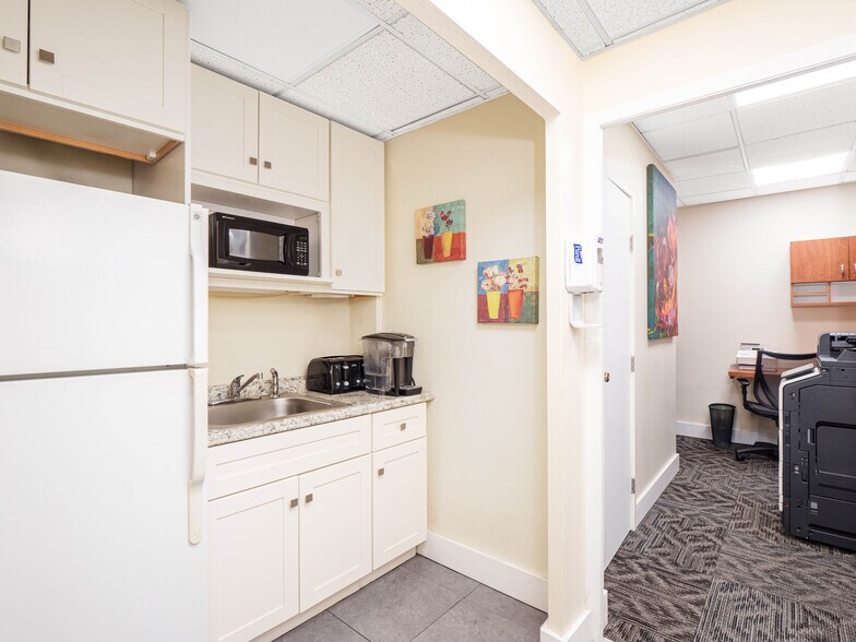 More Photos Of 11020 71st Ave, Flushing Apartments For Sale