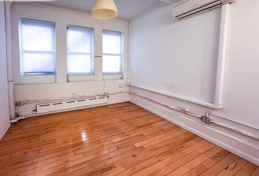 More Photos Of 27 E 21st St, New York Office For Lease