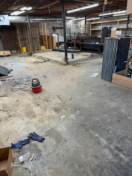 More Photos Of 152 Homochitto St, Natchez Light Manufacturing For Lease