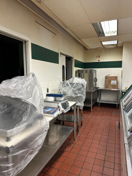 More Photos Of 31 N Main St, Sherburne Supermarket For Sale