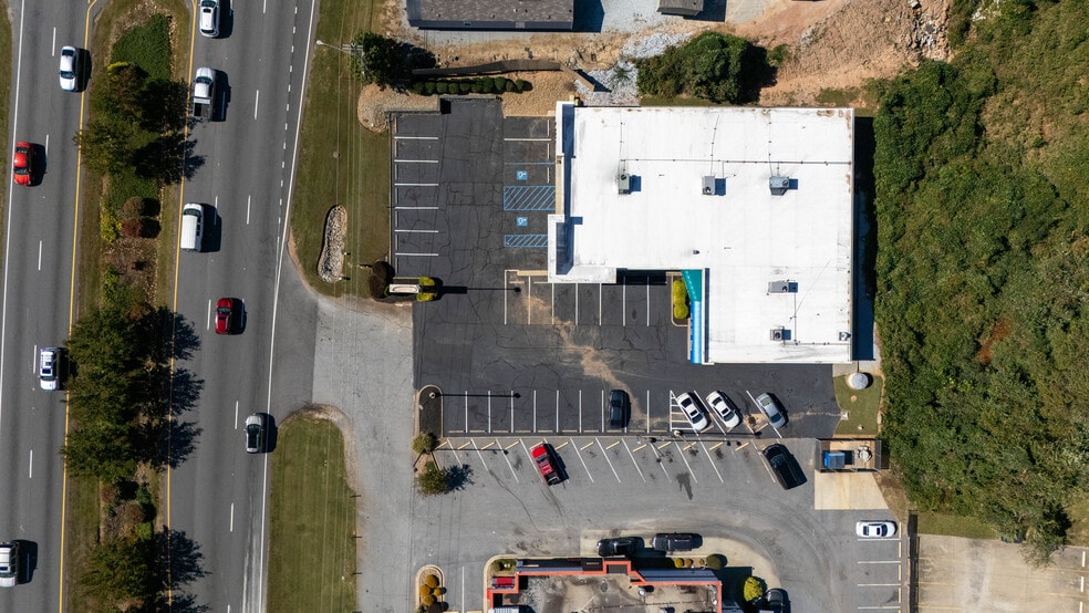 More Photos Of 5208 Calhoun Memorial Hwy, Easley Freestanding For Lease