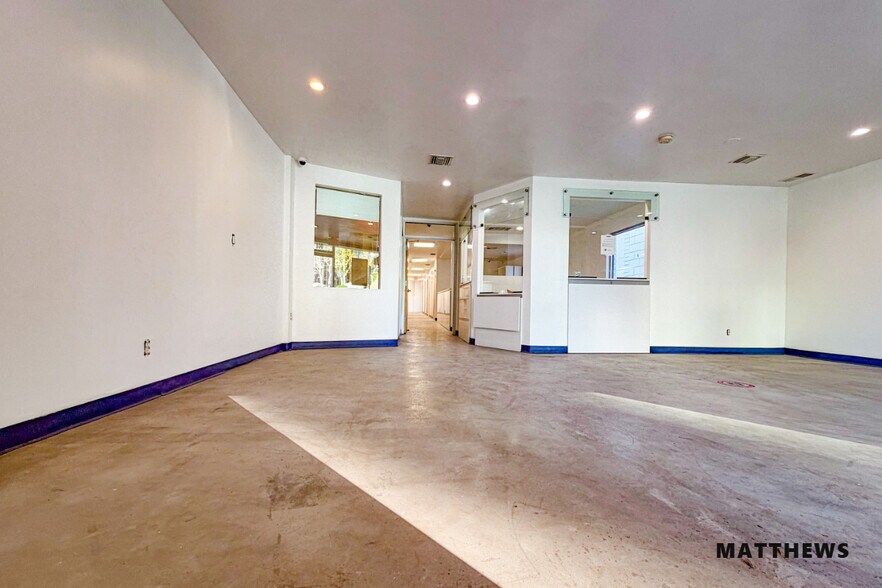 More Photos Of 239 S La Cienega Blvd, Beverly Hills Medical For Lease