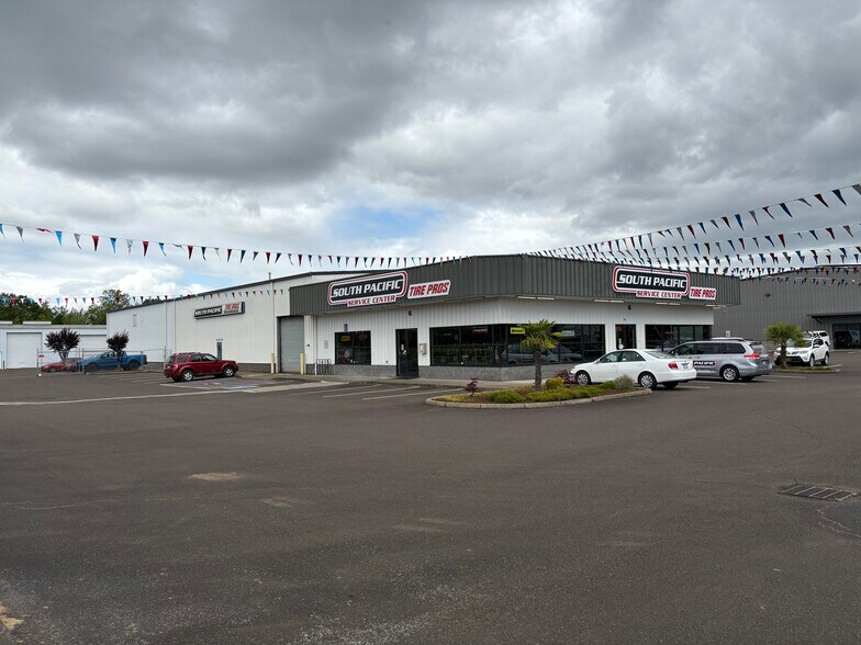 More Photos Of 5236 Pacific Blvd SW, Albany Warehouse For Sale