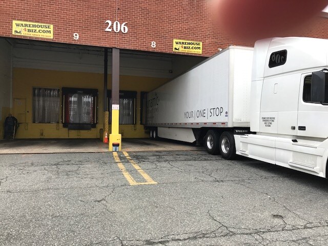 More Photos Of 202-206 Pegasus Ave, Northvale Warehouse For Lease