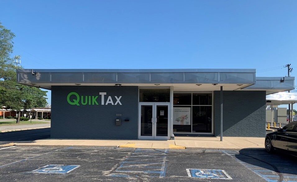 Primary Photo Of 3617 E McKinley Ave, South Bend Storefront Retail Office For Lease