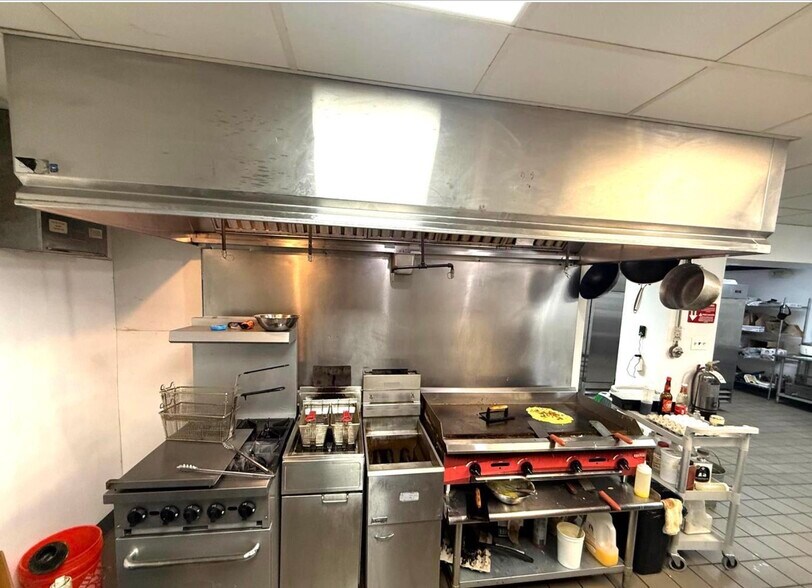 More Photos Of 3862 Terrace St, Philadelphia General Retail For Lease