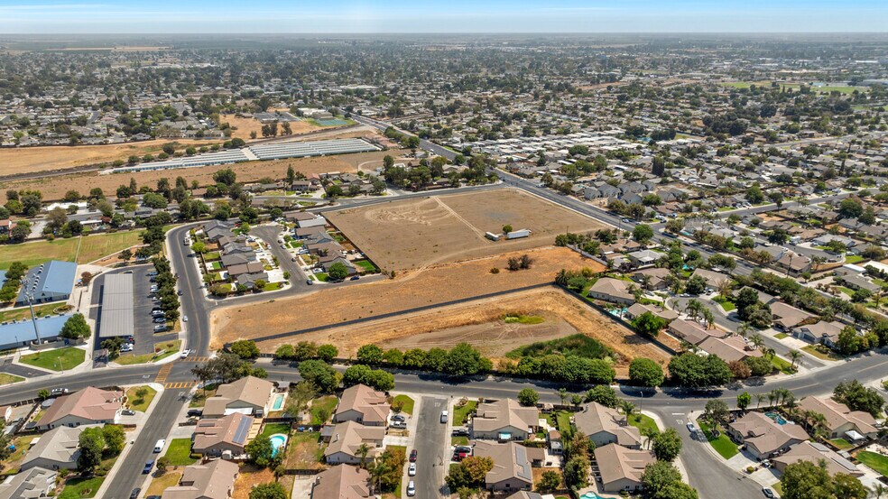 More Photos Of 1400 W Berkshire Way, Hanford Land For Sale