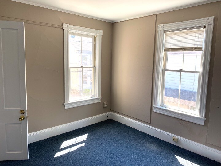 More Photos Of 9-11 Charlton St, Princeton Office For Lease