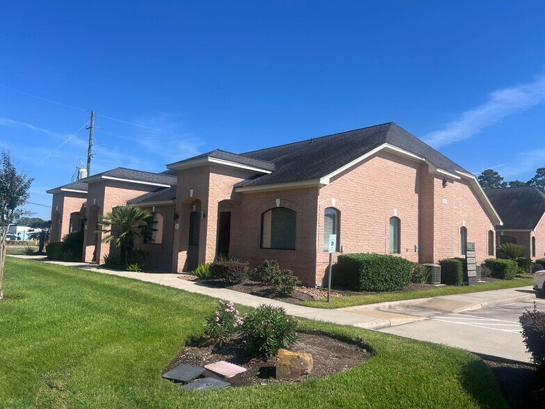 More Photos Of 5501 Louetta Rd, Spring Office For Sale