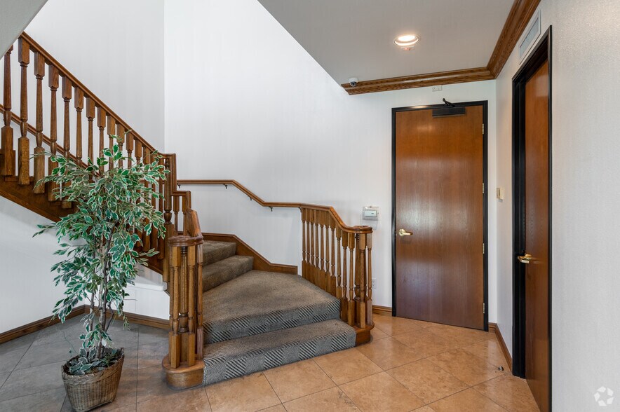 More Photos Of 2999 Westminster Ave, Seal Beach Medical For Lease