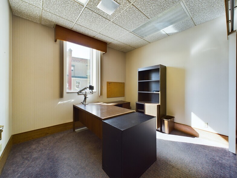 More Photos Of 101 E Elm St, Union City Bank For Sale