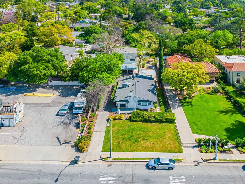 More Photos Of 1562 N Lake Ave, Pasadena Apartments For Sale
