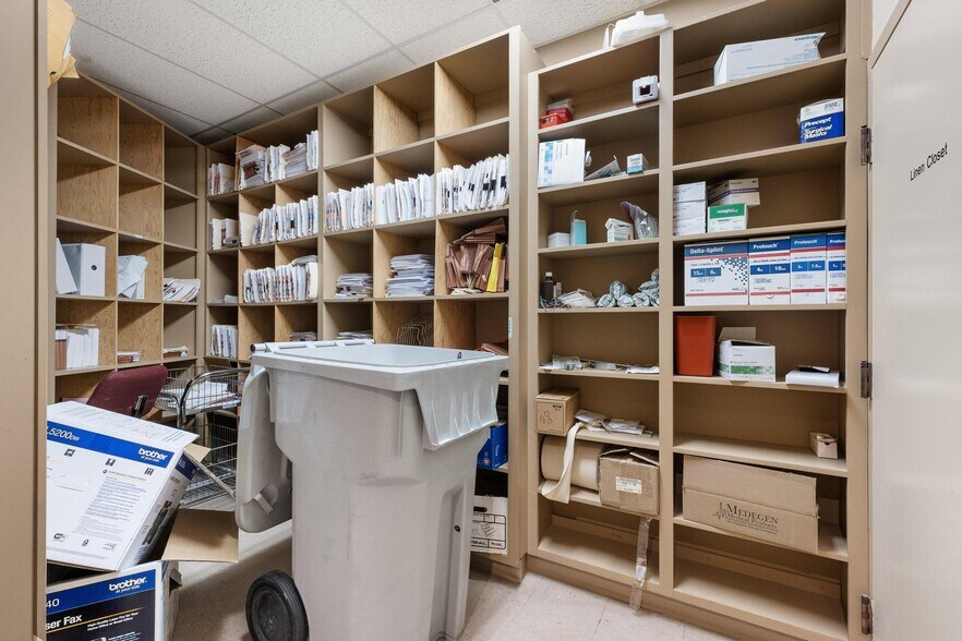 More Photos Of 110 E Savannah Ave, McAllen Medical For Sale