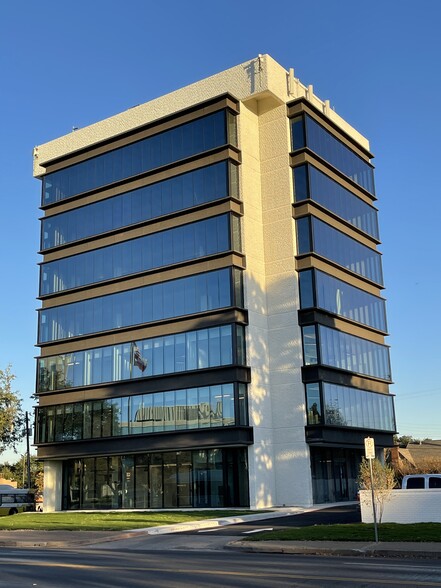 Primary Photo Of 6220 Gaston Ave, Dallas Office For Lease