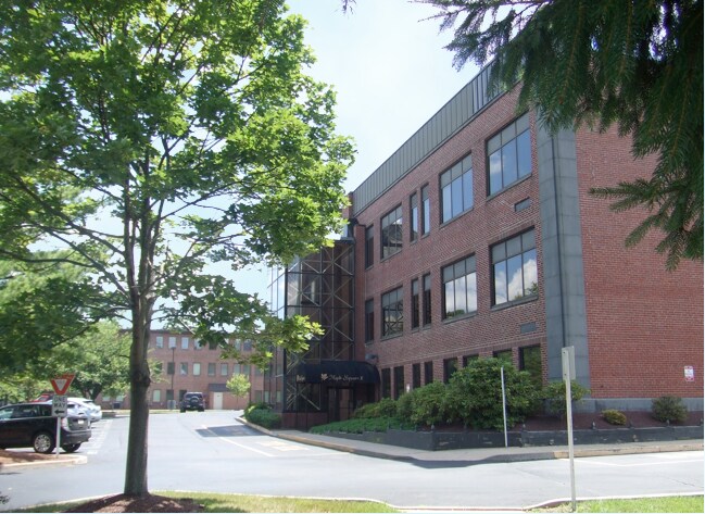 More Photos Of 340 E Maple Ave, Langhorne Office For Lease