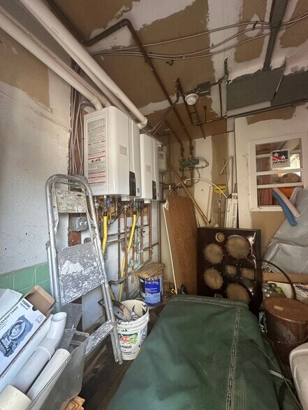 More Photos Of 4906 Atlantic Ave, Wildwood Hotel For Sale