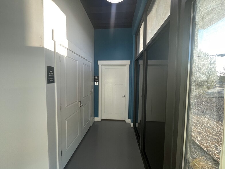 More Photos Of 869 S Turf Farm Rd, Payson Restaurant For Sale