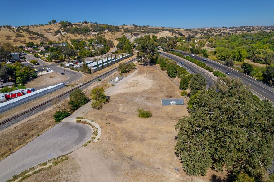 More Photos Of 0 Riverside Ave, Paso Robles Land For Sale