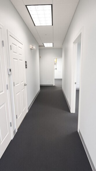 More Photos Of 5310 Clark Rd, Sarasota Medical For Lease