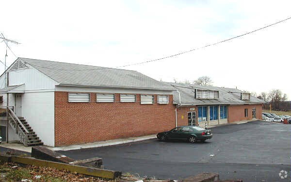 More Photos Of 6027 Ritchie Hwy, Brooklyn Freestanding For Sale