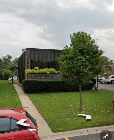 More Photos Of 1780 Ash St, Northfield Office For Lease