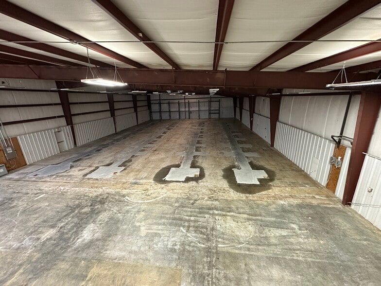 More Photos Of 530 Old Post Rd, Gaffney Industrial For Lease