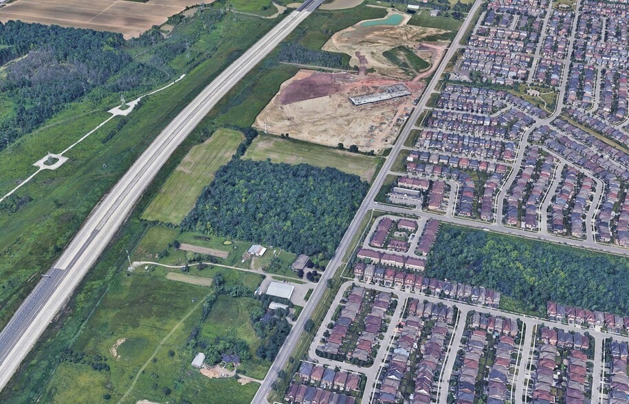 More Photos Of 5170 Ninth Line, Mississauga Apartments For Sale