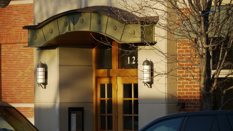 More Photos Of 125 Park St, Traverse City Office For Lease