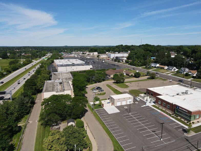 More Photos Of 630 30th St NW, Canton Land For Lease