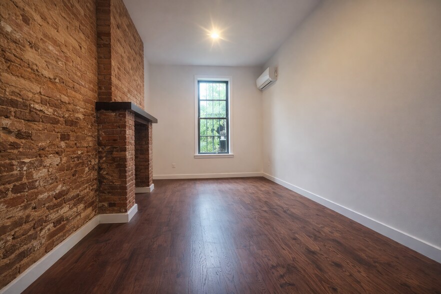 More Photos Of 308 Tompkins Ave, Brooklyn Apartments For Sale