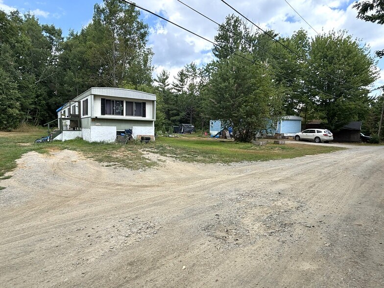 More Photos Of 434 Tate Rd, Corinth Trailer Camper Park For Sale