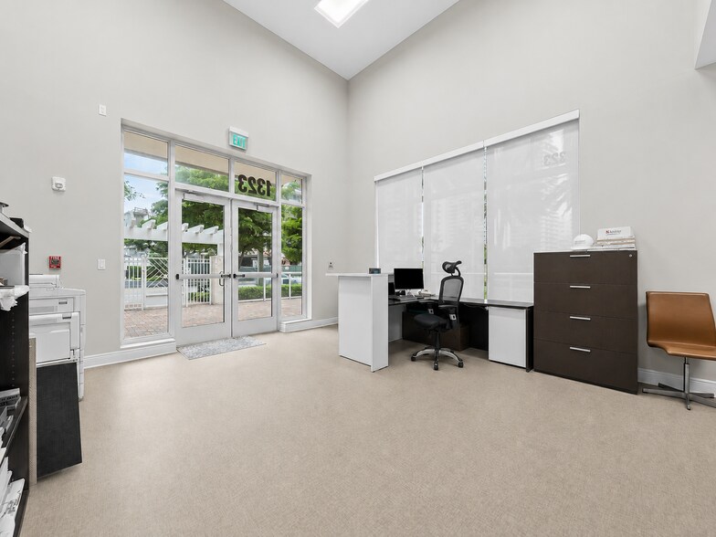 More Photos Of 1333 S Ocean Blvd, Pompano Beach Apartments For Lease