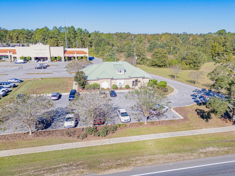 More Photos Of 1400 Main St, Chipley Medical For Sale